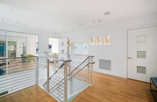 A-Zone House | 464 m² House ∙ 6 bedrooms ∙ 18 guests