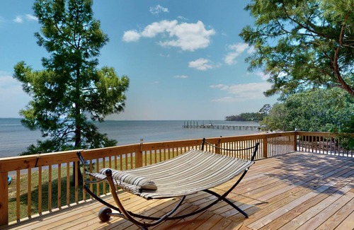 Freeport House | 465 m² House ∙ 4 bedrooms ∙ 14 guests