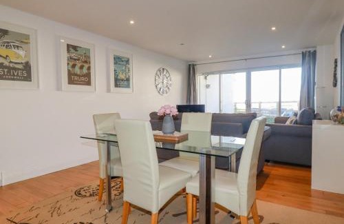 Newquay Apartment | 47 Bredon Court