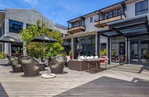 Knysna Central Apartment | 47 m² Apartment ∙ 1 bedroom ∙ 2 guests