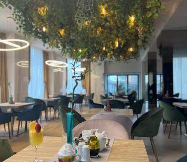 Drobeta-Turnu Severin Hotel | 47 m² Hotel ∙ 10 guests