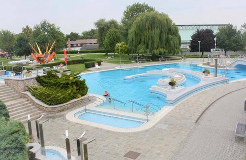 Tiszaujvaros Hotel | 47 m² Hotel ∙ 5 guests