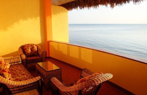 Donsol Resort | 47 m² Resort ∙ 5 guests