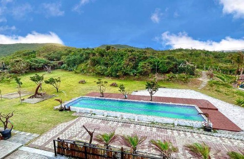 Eluan Hotel | 470 m² Motel ∙ 9 bedrooms ∙ 30 guests