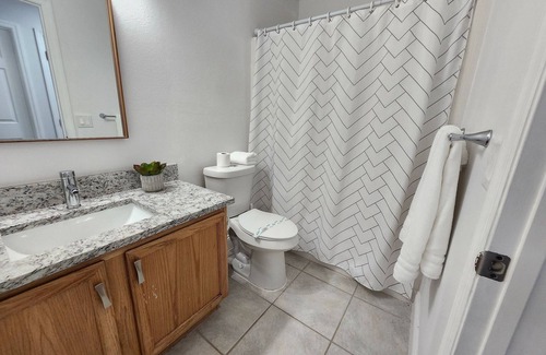Lake Berkley House | 4709 - 3BD/2BA Private Pool/Cinema