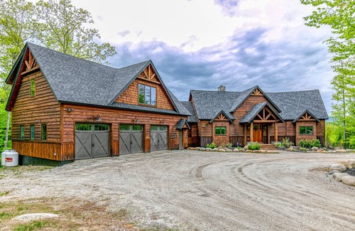 Sunday River Area House | 474 m² House ∙ 7 bedrooms ∙ 16 guests