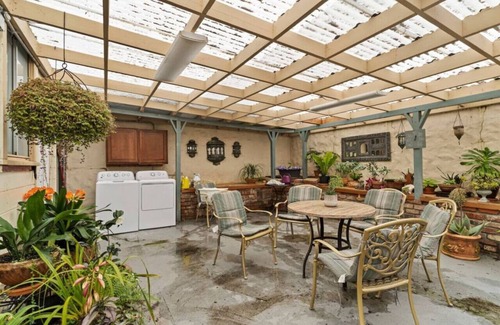 El Granada House | 477) Close drive to San Francisco!