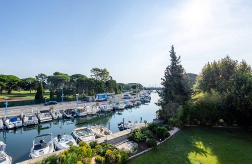 Mandelieu-la-Napoule Beach House | 48 m² House ∙ 2 bedrooms ∙ 4 guests