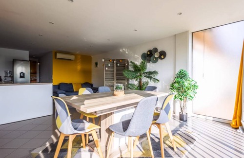 Mandelieu-la-Napoule Beach House | 48 m² House ∙ 2 bedrooms ∙ 4 guests