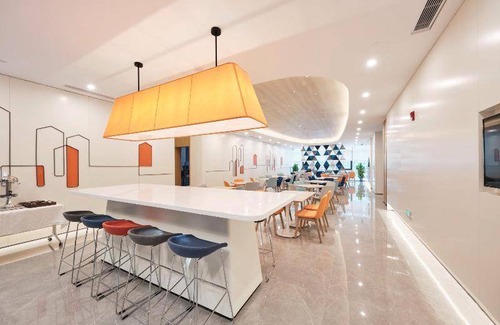 Jiading Hotel | 48 m² Hotel ∙ 3 bedrooms ∙ 127 guests
