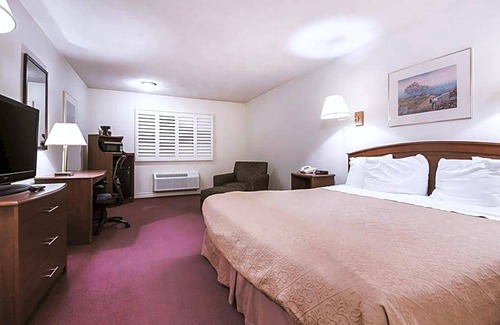 McCook Hotel | 48 m² Hotel ∙ 5 guests