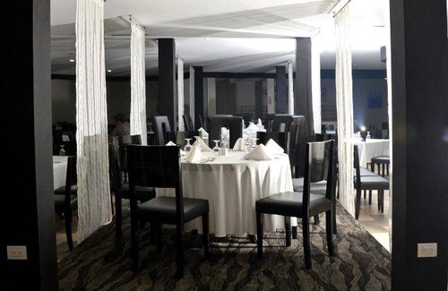 Piarco Hotel | 48 m² Hotel ∙ 7 guests