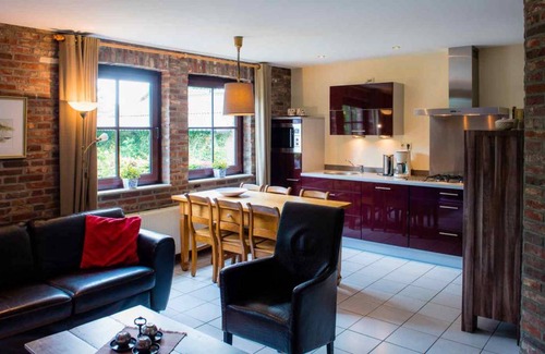Mechelen House | 48 m² House ∙ 1 bedroom ∙ 5 guests