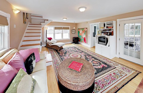 Prospect Harbor House | 48 Main Street Cottage