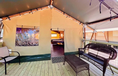 Fentress Cabin | #48 Son's River Ranch Safari Cabin