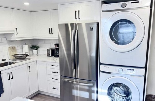 Rosemount House | 48H-2 · Kingsdale Morden 3 beds apartment with 3 parking