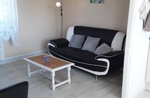 Sevignac House | 49 m² Gîte ∙ 2 bedrooms ∙ 4 guests