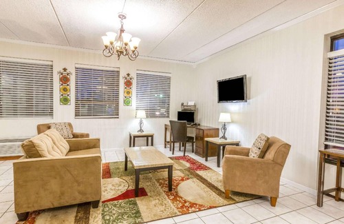 Syracuse Hotel | 49 m² Hotel ∙ 127 guests