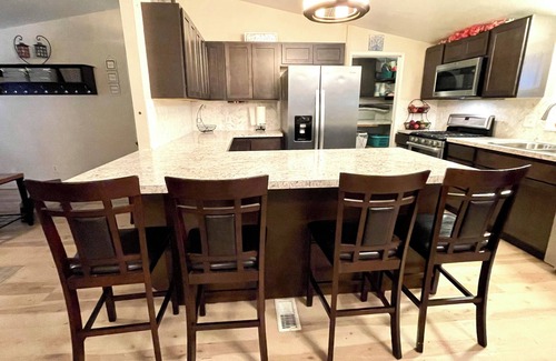 West Hills House | 4BD/2BA Forest Retreat with Garden in Silverdale, WA with Full Chefs Kitchen