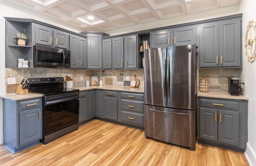 Rock Hill House | 4Bd/3Bth Home PLUS Independent Studio | Sleeps 12