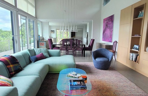 Truro House | 4BD Architectural Gem-Central A/C, Little Pamet Valley Views, Close to Corn Hill Beach