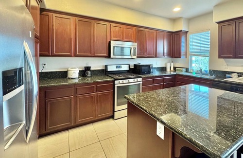 Riverpark Condo | 4bedroom Condon in Oxnard collection.