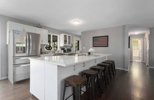 Cass County House | 4BR 20-Acre Country Retreat with Private FishPond