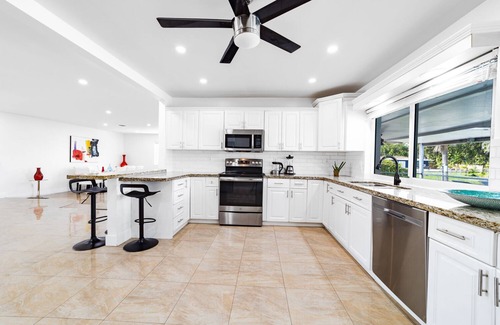 North Miami Beach Villa | 4BR/3BA Miami Welcoming Waterfront Wonder w/Pool!