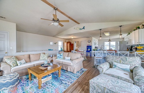 North Topsail Beach House | 4BR, 3BA, Ocean View, Beach Access, Beach Gear, Pet Friendly, near Surf City, NC