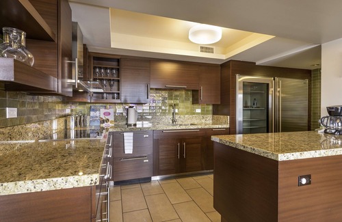 Ala Moana Condo | 4br/4.5ba Presidential Suite Ala Moana3307,Spectacular Ocean Views! Book Now!