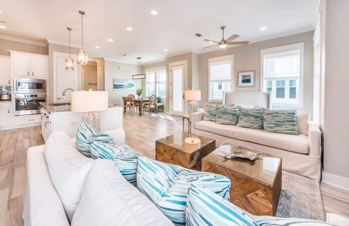 Panama City Beach House | 4BR Beach Retreat w/Bunk Beds, Bikes, Pool & Beach Access! ~ Endless Summer at