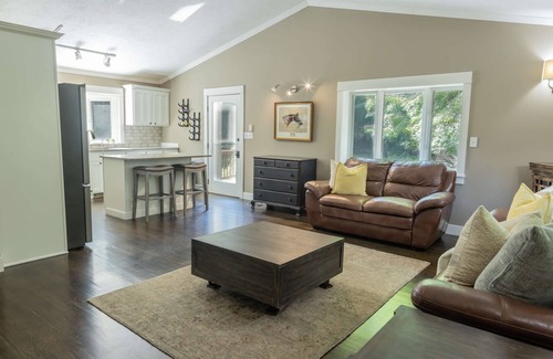 Williamsburg House | 4BR Home next to Horse Show! Pet-Friendly!
