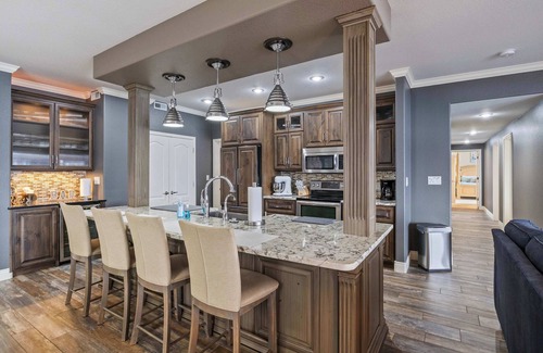 Lake Ozark Condo | 4BR Lakefront | Sleeps 13 | Pool, Hot Tub + Views
