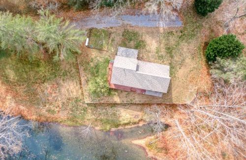 Kellysville House | 4BR Lodge on Wolf Creek - Fishing, Hiking, New River Fun and Hokie Weekends