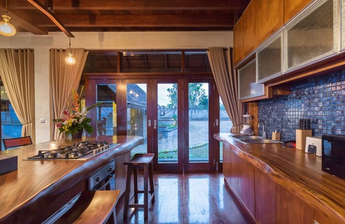 Sawangan Villa | 4BR Luxury and Exclusive Pool Villa With Ocean View