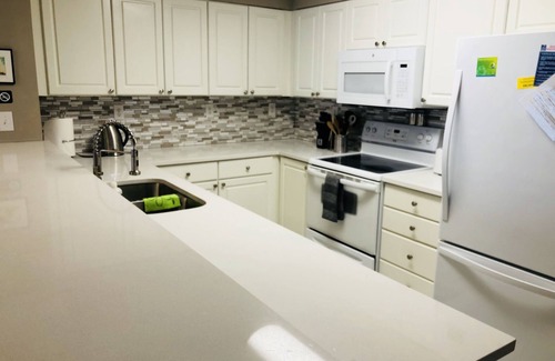 North Myrtle Beach Condo | 4BR Oceanfront Condo in Myrtle Beach