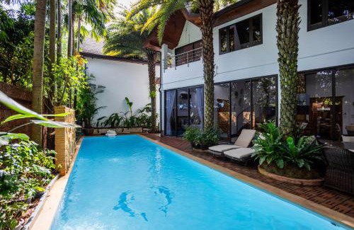Nai Harn Villa | 4BR Pool Villa NaiHarn