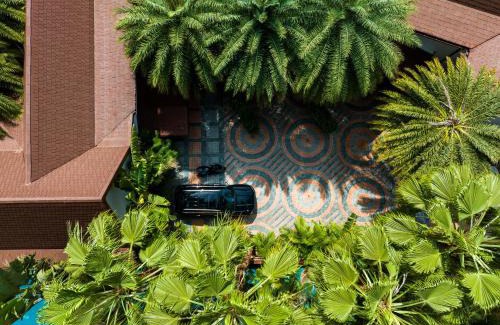 Nai Harn Villa | 4BR Pool Villa NaiHarn