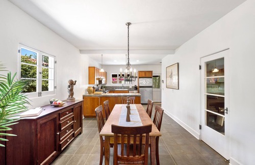 Mid-Wilshire House | 4BR Secluded Spanish Oasis in the Heart of Los Angeles