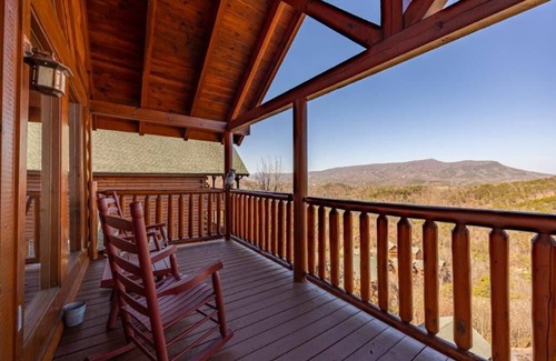 Pigeon Forge Cabin | 4BR, Views, Hot Tub, Sleeps 18.