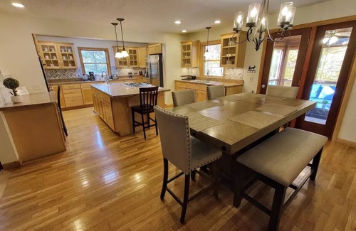 Gilford House | 4BR w/Inlaw & Gameroom! Near Lake Winnipesaukee & Gunstock Mountain! Weirs Beach