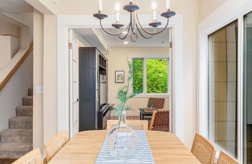 Seahurst House | 4BR with Firepit, Outdoor Dining and Yard Surrounded by Trees