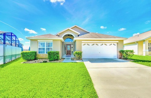 Windsor Palms House | 4BR with Private Hot tub and Pool - Near Disney