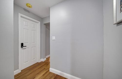 Columbus Park - Andrew Square Apartment | 4BR1BTH South Boston Apt perfect for commutes