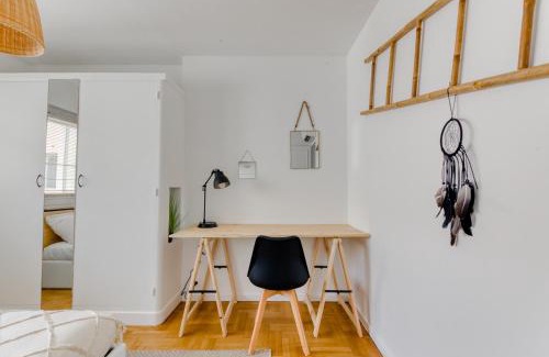 Le Cannet Apartment | 4P Modern & Secured Parking