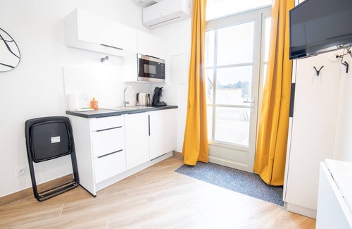 Amboise Apartment | 4point5 - Studio for 2 persons