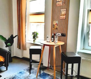 Plauen Apartment | 4RELAX - Praktisch und bequem, 4 Betten, zwei Zimmer