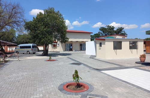 Rustenburg Hotel | 4th Avenue Themepark & Lodge