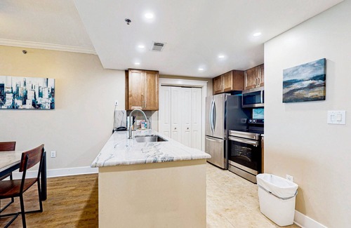 Fort Walton Beach Condo | 4th Floor Condo At Waterscape Children's Playground, 2 Hot Tubs