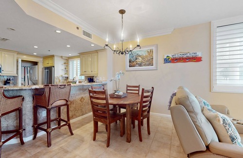 Fort Morgan Condo | 4th-floor oceanfront condo w/private balcony, pools, hot tub, tennis